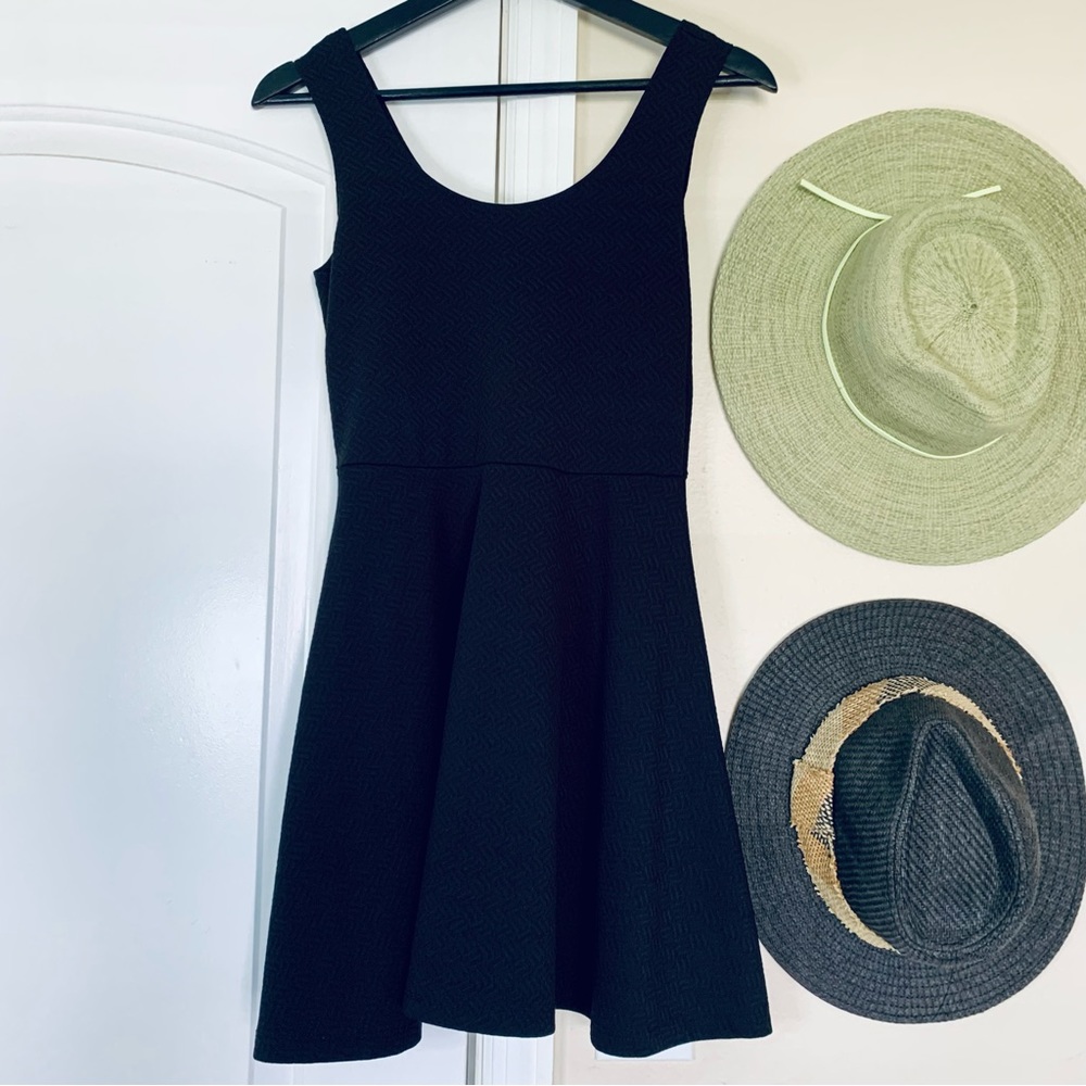 🌟 Women's Black Ribbed Stretchy Fit & Flare Sexy Cocktail Mini Dress | Size: S